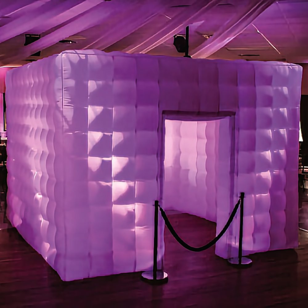 Inflatable LED Cube